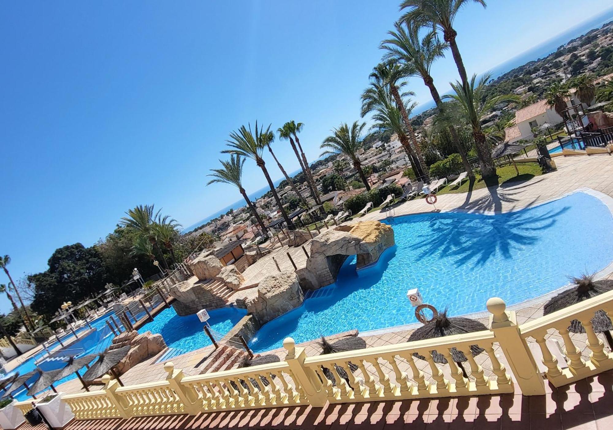 Casa Sunrise - Costa Blanca House With Rooftop, 5 Swimming Pools And Panoramic Sea- And Views At Penon De Ifach Calpe Zewnętrze zdjęcie